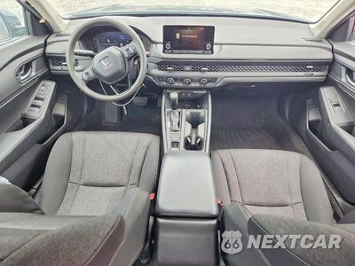 Zdjęcie 8 z 12 samochodu: 2024 HONDA ACCORD EX VIN:1HGCY1F33RA054656 - miniatura