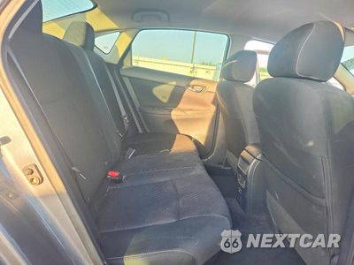 Zdjęcie 10 z 12 samochodu: 2019 NISSAN SENTRA S VIN:3N1AB7AP8KY277994 - miniatura