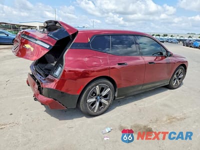 Trzecie zdjęcie samochodu z tyłu: 2022 BMW IX XDRIVE50 VIN:WB523CF06NCK46464 - miniatura