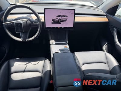 Zdjęcie 8 z 13 samochodu: 2022 TESLA MODEL Y VIN:7SAYGDEE2NF371652 - miniatura