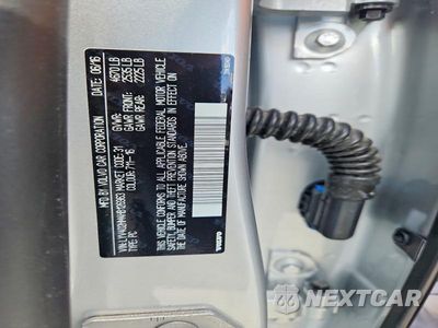 Zdjęcie 13 z 13 samochodu: 2017 VOLVO S60 PLATINUM VIN:LYV402HM4HB126963 - miniatura