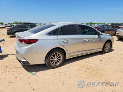 Trzecie zdjęcie samochodu z tyłu: 2019 HYUNDAI SONATA ECO TURBO VIN:5NPE24AA6KH775147 - miniatura