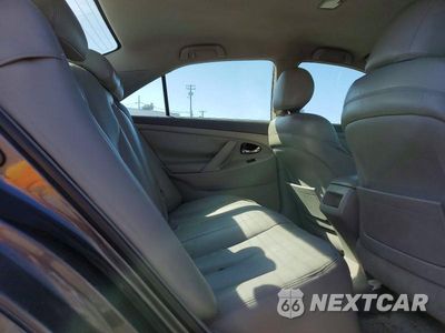 Zdjęcie 10 z 12 samochodu: 2008 TOYOTA CAMRY LE VIN:4T4BE46K58R025699 - miniatura