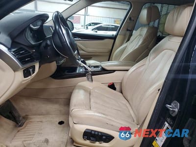 Zdjęcie 7 z 13 samochodu: 2015 BMW X5 XDRIVE35I VIN:5UXKR0C56F0K63185 - miniatura