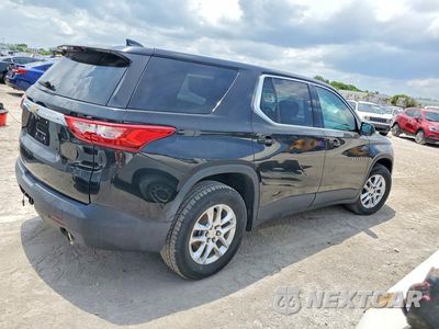 Trzecie zdjęcie samochodu z tyłu: 2019 CHEVROLET TRAVERSE LS VIN:1GNERFKW6KJ111558 - miniatura