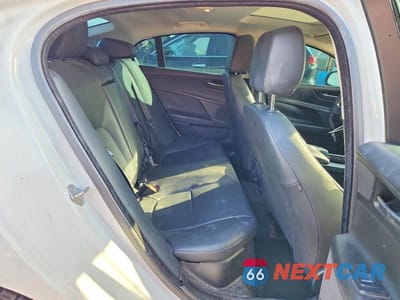 Zdjęcie 10 z 13 samochodu: 2017 JAGUAR XE VIN:SAJAR4BG0HA977531 - miniatura
