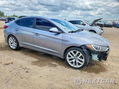 Czwarte zdjęcie samochodu z boku: 2017 HYUNDAI ELANTRA SE VIN:5NPD84LF7HH065105 - miniatura