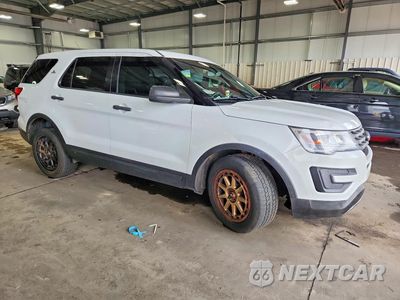 Czwarte zdjęcie samochodu z boku: 2018 FORD EXPLORER POLICE INTERCEPTOR VIN:1FM5K8AR6JGB46676 - miniatura