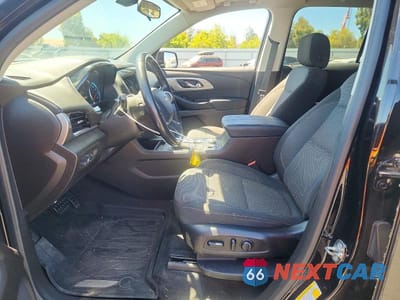 Zdjęcie 7 z 13 samochodu: 2019 CHEVROLET TRAVERSE LT VIN:1GNEVGKW1KJ116314 - miniatura