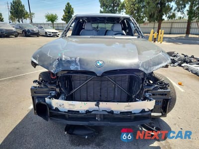 Piąte zdjęcie samochodu w środku: 2026 BMW X5 XDRIVE50E VIN:5UX43EU08T9025646 - miniatura