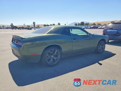 Trzecie zdjęcie samochodu z tyłu: 2020 DODGE CHALLENGER SXT VIN:2C3CDZAG1LH213738 - miniatura