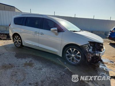 Czwarte zdjęcie samochodu z boku: 2020 CHRYSLER PACIFICA LIMITED VIN:2C4RC1GG9LR217337 - miniatura