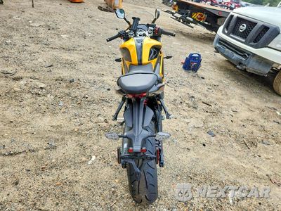 Czwarte zdjęcie samochodu z boku: 2026 TRIUMPH MOTORCYCLE DAYTONA 660 VIN:SMTL23UF6TTCS7322 - miniatura