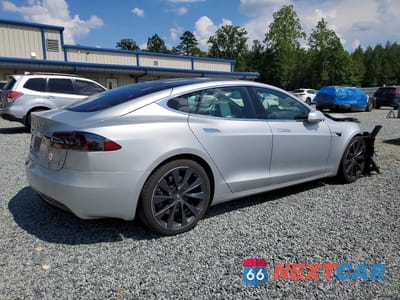 Trzecie zdjęcie samochodu z tyłu: 2018 TESLA MODEL S VIN:5YJSA1E28JF244374 - miniatura