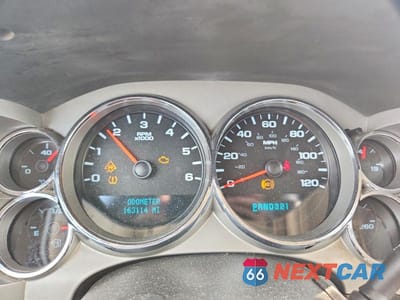 Zdjęcie 9 z 12 samochodu: 2008 GMC SIERRA K1500 VIN:2GTEK13M181148873 - miniatura