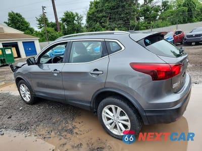 Drugie zdjęcie samochodu z przodu: 2018 NISSAN ROGUE SPORT SV VIN:JN1BJ1CR0JW253617 - miniatura