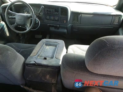 Zdjęcie 8 z 13 samochodu: 1999 GMC NEW SIERRA K1500 VIN:1GTEK19T3XE534688 - miniatura