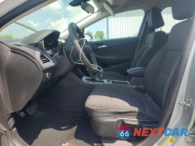 Zdjęcie 7 z 12 samochodu: 2017 CHEVROLET CRUZE LS VIN:1G1BC5SM8H7265452 - miniatura