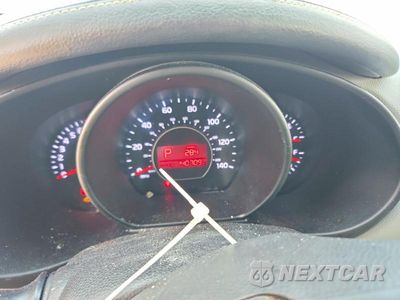Zdjęcie 9 z 12 samochodu: 2016 KIA SOUL + VIN:KNDJP3A52G7855795 - miniatura