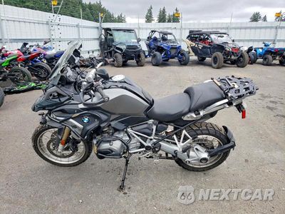 Trzecie zdjęcie samochodu z tyłu: 2017 BMW R1200 GS VIN:WB10A6105HZ656052 - miniatura