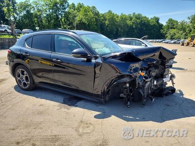 Czwarte zdjęcie samochodu z boku: 2022 ALFA ROMEO STELVIO VIN:ZASPAKANXN7D24726 - miniatura
