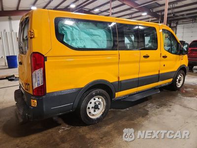 Trzecie zdjęcie samochodu z tyłu: 2017 FORD TRANSIT T-150 VIN:1FMZK1ZM7HKA14891 - miniatura