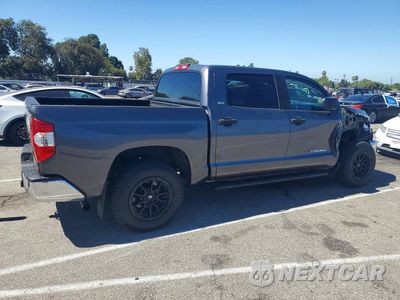 Trzecie zdjęcie samochodu z tyłu: 2014 TOYOTA TUNDRA CREWMAX SR5 VIN:5TFEM5F11EX077773 - miniatura