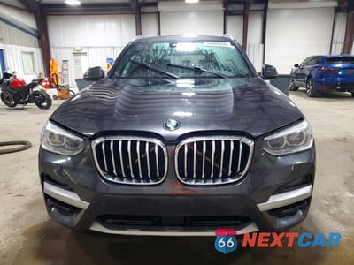 Piąte zdjęcie samochodu w środku: 2021 BMW X3 XDRIVE30I VIN:5UXTY5C09M9E16727 - miniatura