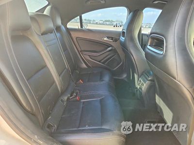 Zdjęcie 10 z 13 samochodu: 2016 MERCEDES-BENZ CLA 250 VIN:WDDSJ4EB3GN339054 - miniatura
