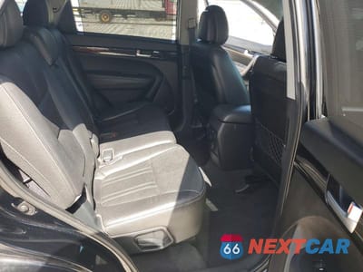 Zdjęcie 11 z 13 samochodu: 2014 KIA SORENTO SX VIN:5XYKW4A73EG517966 - miniatura