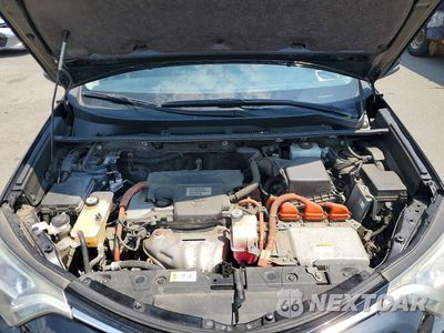 Zdjęcie 12 z 13 samochodu: 2018 TOYOTA RAV4 HYBRID XLE VIN:JTMRJREV6JD203319 - miniatura