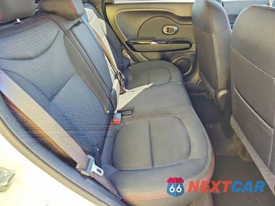 Zdjęcie 10 z 12 samochodu: 2016 KIA SOUL + VIN:KNDJP3A53G7349604 - miniatura