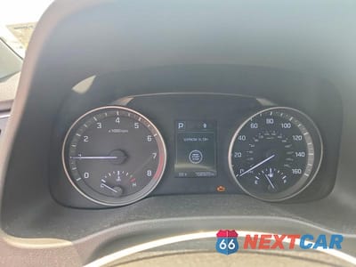 Zdjęcie 9 z 12 samochodu: 2018 HYUNDAI ELANTRA VALUE EDITION VIN:KMHD84LF3JU684341 - miniatura