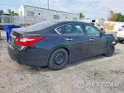 Trzecie zdjęcie samochodu z tyłu: 2017 NISSAN ALTIMA 2.5 S VIN:1N4AL3APXHC283953 - miniatura
