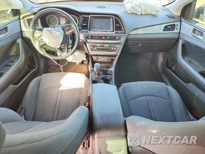 Zdjęcie 8 z 12 samochodu: 2018 HYUNDAI SONATA SE VIN:5NPE24AF9JH716149 - miniatura