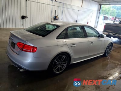 Trzecie zdjęcie samochodu z tyłu: 2012 AUDI S4 PREMIUM PLUS VIN:WAUDGAFL6CA034508 - miniatura