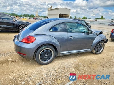 Trzecie zdjęcie samochodu z tyłu: 2012 VOLKSWAGEN BEETLE VIN:3VWJX7AT0CM614255 - miniatura