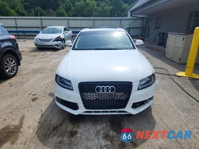 Piąte zdjęcie samochodu w środku: 2009 AUDI A4 2.0T QUATTRO VIN:WAULF78K99N025230 - miniatura