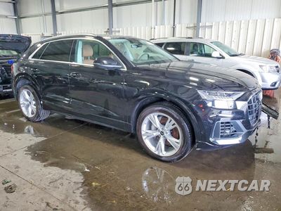 Czwarte zdjęcie samochodu z boku: 2023 AUDI Q8 PREMIUM PLUS VIN:WA1BVBF15PD040870 - miniatura