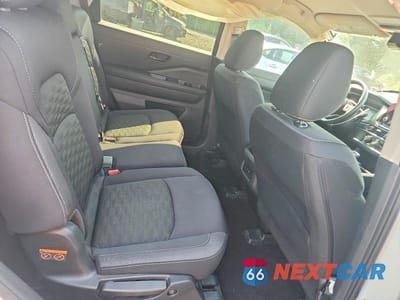 Zdjęcie 11 z 14 samochodu: 2024 NISSAN PATHFINDER S VIN:5N1DR3AC9RC264522 - miniatura