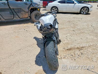 Czwarte zdjęcie samochodu z boku: 2021 KAWASAKI ZX636 K VIN:JKBZXJH1XMA008246 - miniatura