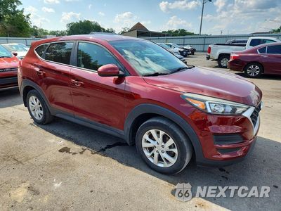 Czwarte zdjęcie samochodu z boku: 2020 HYUNDAI TUCSON SE VIN:KM8J2CA41LU113675 - miniatura