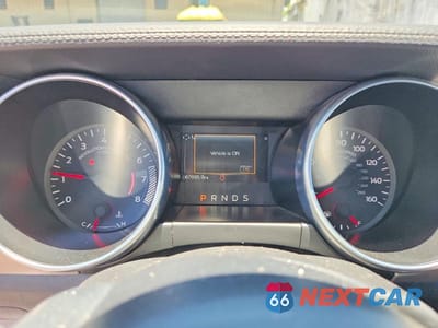Zdjęcie 9 z 12 samochodu: 2023 FORD MUSTANG VIN:1FATP8UH7P5108058 - miniatura