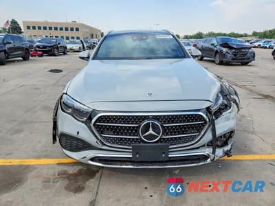 Piąte zdjęcie samochodu w środku: 2024 MERCEDES-BENZ E 450 4M ALL TERRAIN VIN:W1KLH6FB9RA058865 - miniatura