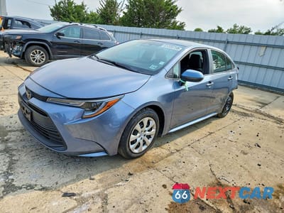 2025 TOYOTA COROLLA LE 5YFB4MDEXSP313785 - główne zdjęcie licytacji z USA - miniatura