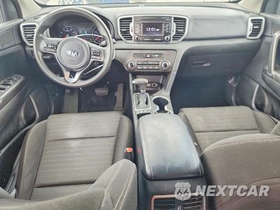 Zdjęcie 8 z 14 samochodu: 2018 KIA SPORTAGE LX VIN:KNDPM3AC0J7330419 - miniatura