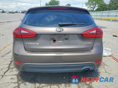 Zdjęcie 6 z 12 samochodu: 2014 KIA FORTE EX VIN:KNAFX5A8XE5197032 - miniatura
