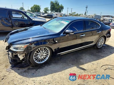 2013 LEXUS LS 460 JTHBL5EF4D5120501 - główne zdjęcie licytacji z USA - miniatura