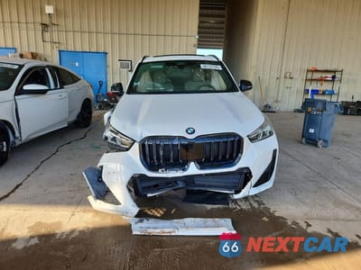 Piąte zdjęcie samochodu w środku: 2023 BMW X1 XDRIVE28I VIN:WBX73EF07P5X64308 - miniatura