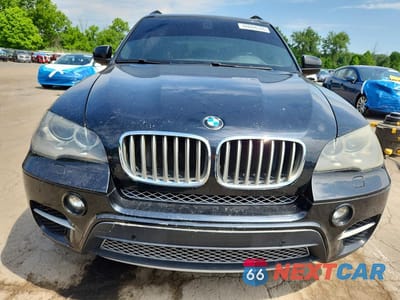 Piąte zdjęcie samochodu w środku: 2013 BMW X5 XDRIVE50I VIN:5UXZV8C55D0C15993 - miniatura